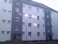 fenster-weiß-bei-mehrfamilienhaus-in-mainz 