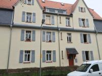 klapplaeden-grau-in-frankfurt 