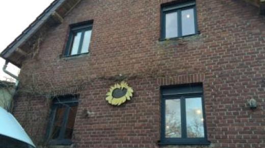 kunststoff-fenster-anthrazit-in-oberbeerbach
