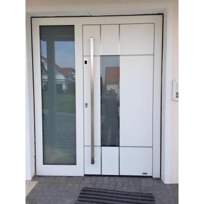 haustuer_aluminium_holzlandklein_weiss-koester.jpg