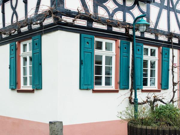 Neue Holzfenster in Hochheimer Baudenkmal