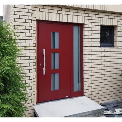 holzlandklein_haustuer_mainz_rot_koester.jpg