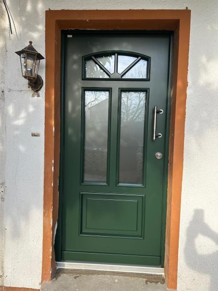 Holzhaustür Stiltür, grün mit Sprossen, Mainz