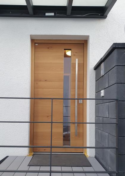 Holzhaustür mit Lichtausschnitt, Mainz