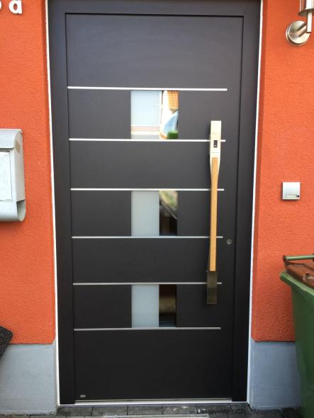 Aluminium Haustür in grau, Mainz