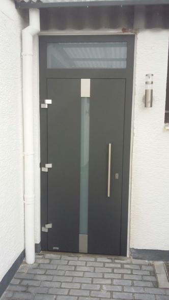 Aluminium Hustür mit Oberlicht, anthrazit, Mainz