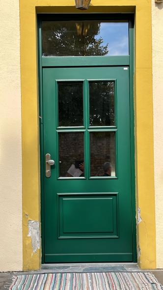 Holzhaustür grün mit Oberlicht, Mainz